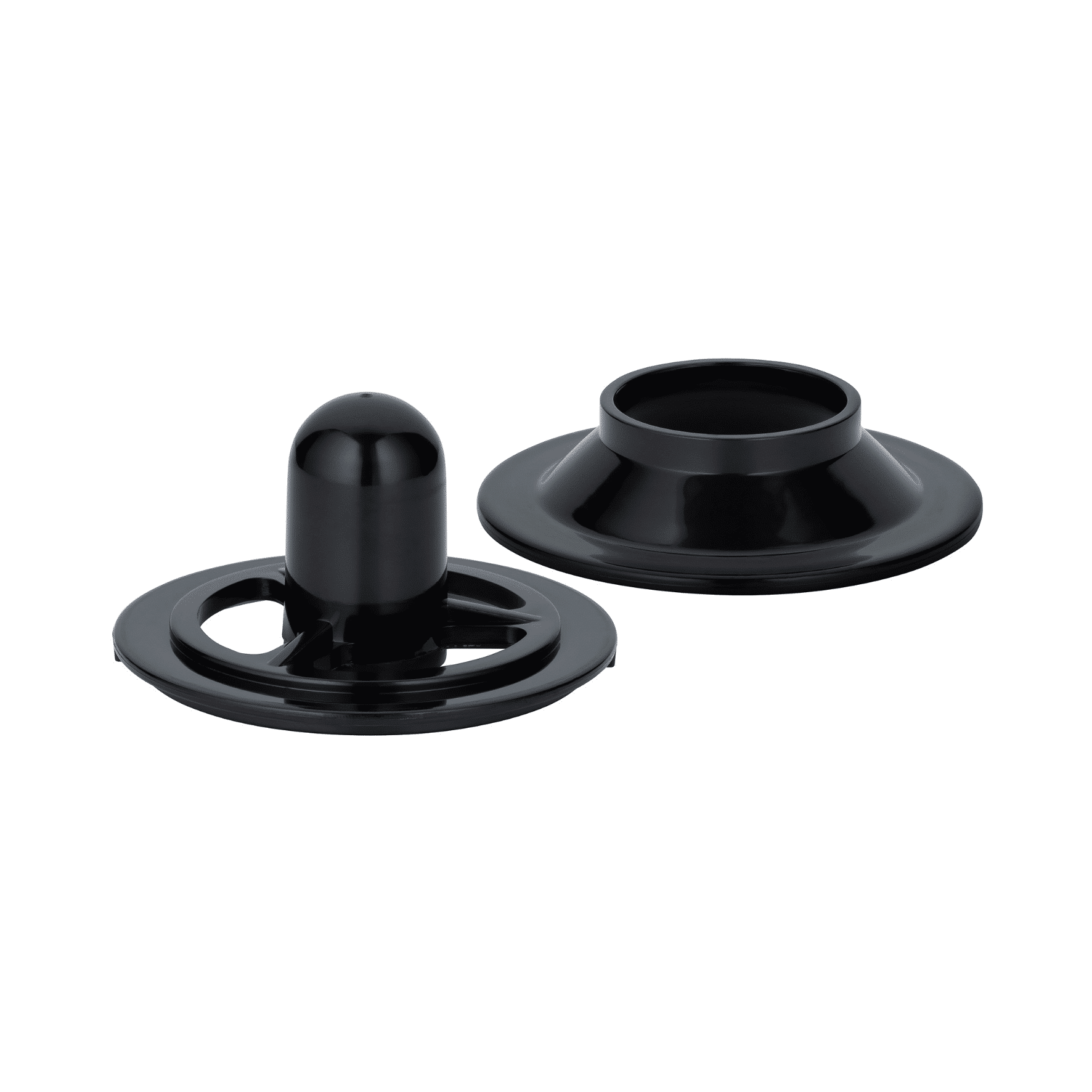 Zwei schwarze Aufsätze für den Steba MG 3000 Profi Fleischwolf, inklusive einer Kappe und einer stabilen Basis.