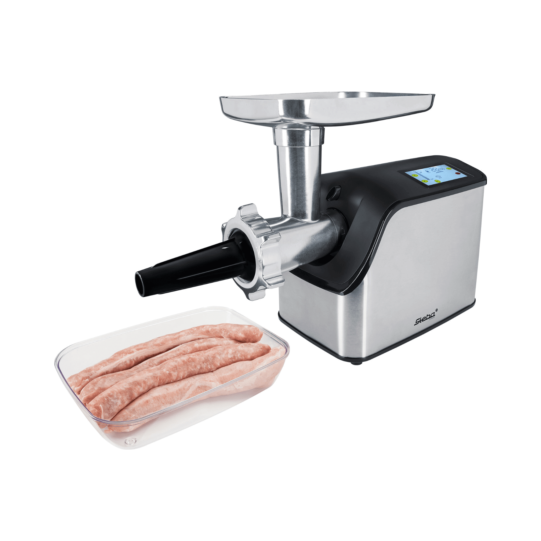 Fleischwolf von Steba mit Edelstahlgehäuse und digitalem Display, inkl. einer Schüssel mit rohen Würstchen.